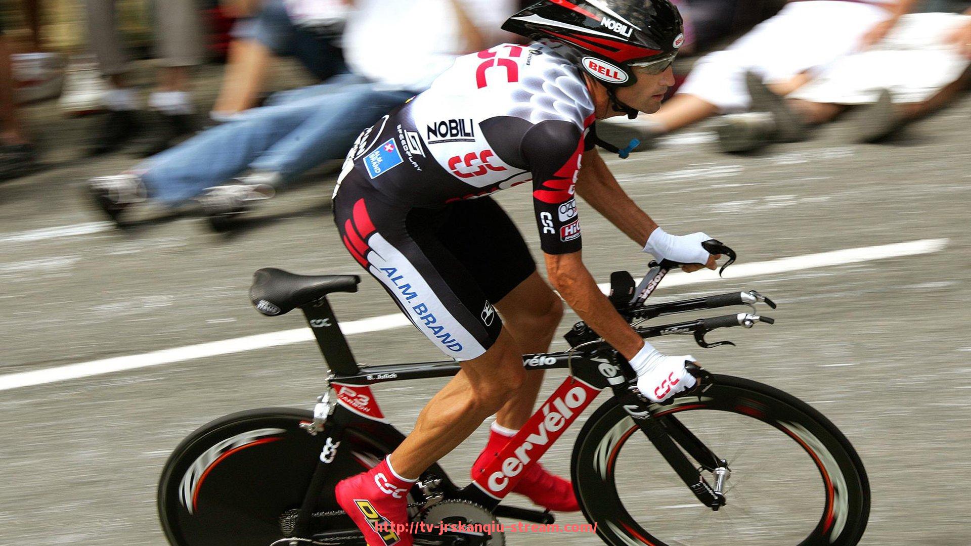 JRS低调看球-巴西甲联赛最新积分榜与联赛进程同步分析